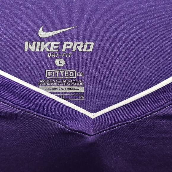 Nike Women's V-Neck Purple Long Sleeve Tee - Picture 3 of 3